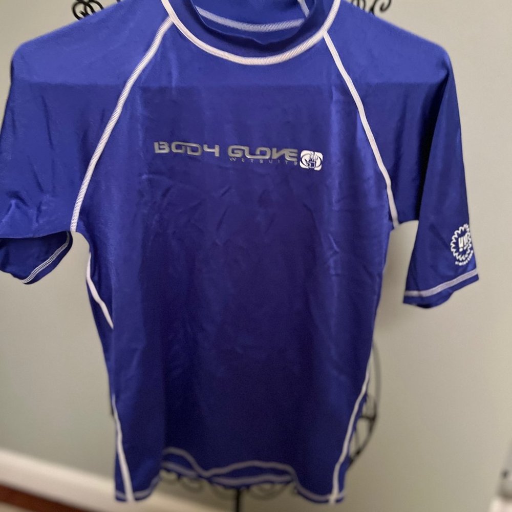 Beach Glove surf shirt